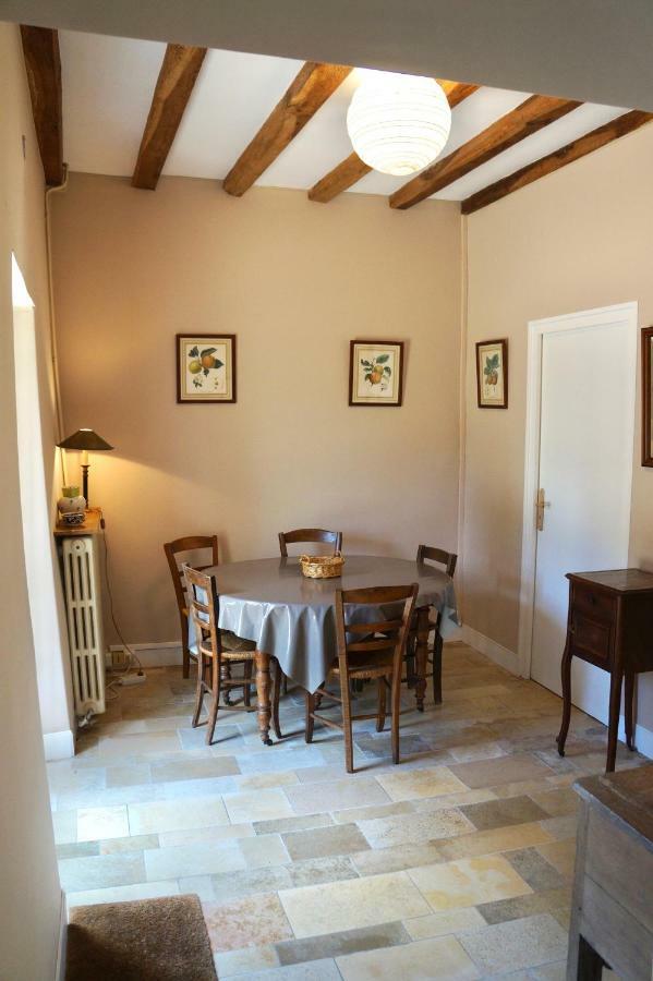 Les Hauts De Chaume Genille Exterior photo